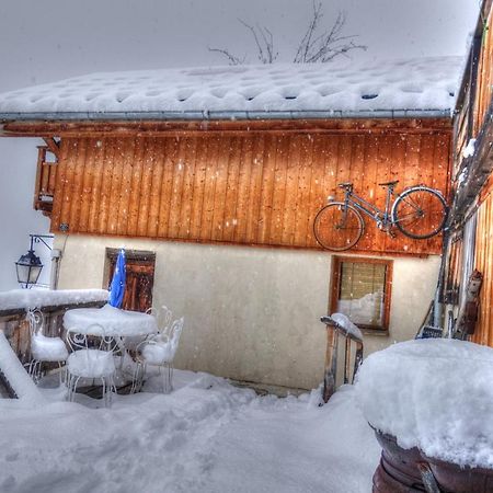 Petite Maison A Huez Exterior photo
